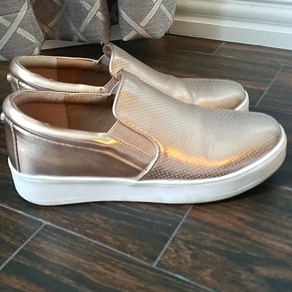 platform slip on sneakers steve madden